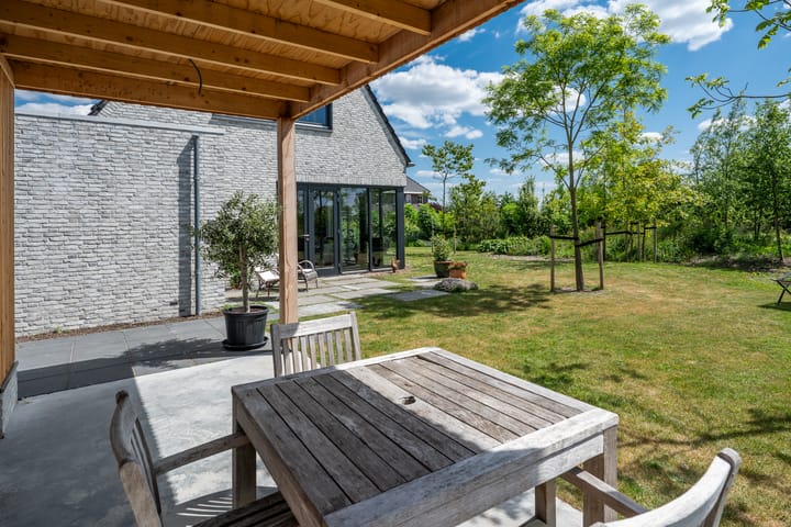 Foto 32 van De Eekhof 30