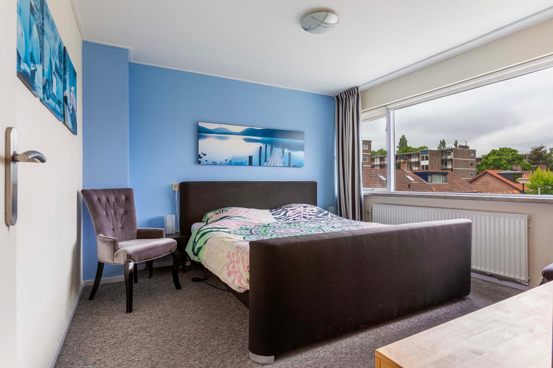 Photo 26 of Cort van der Lindenstraat 6