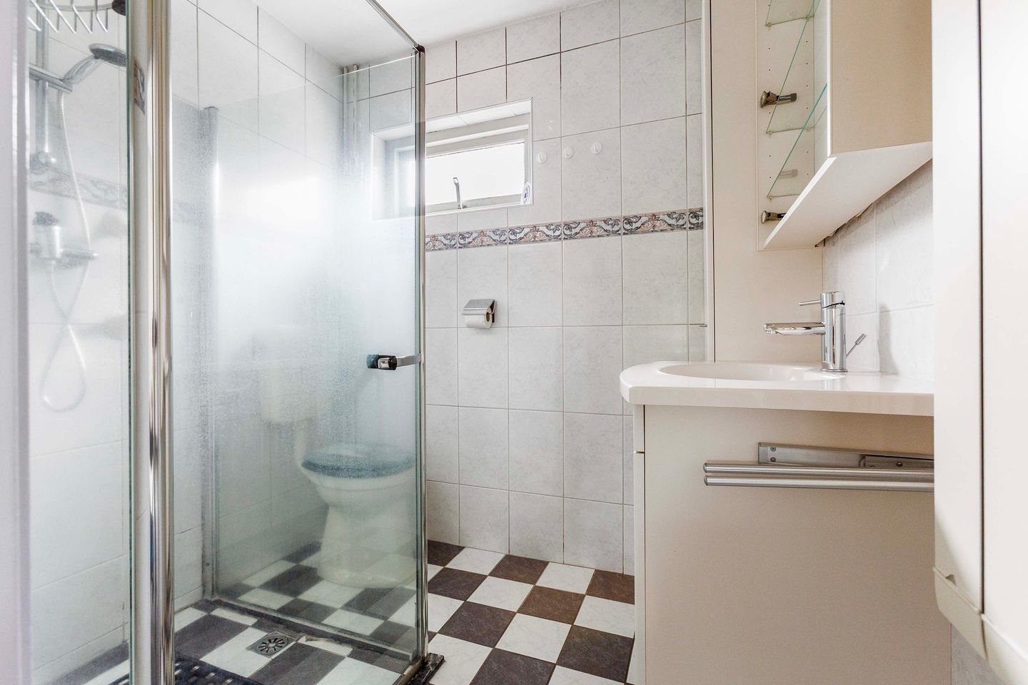 Photo 29 of Cort van der Lindenstraat 6