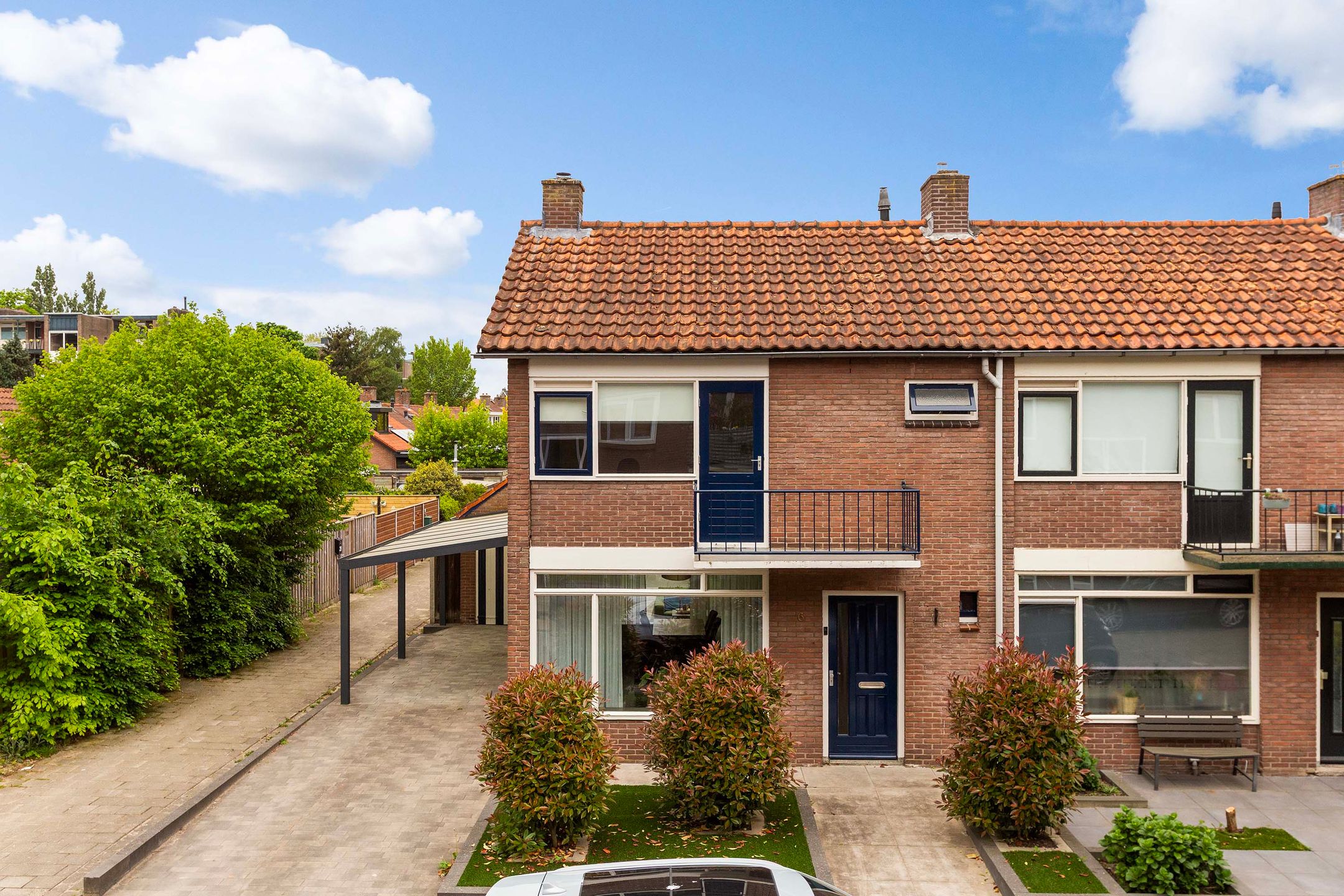 Photo 36 of Cort van der Lindenstraat 6