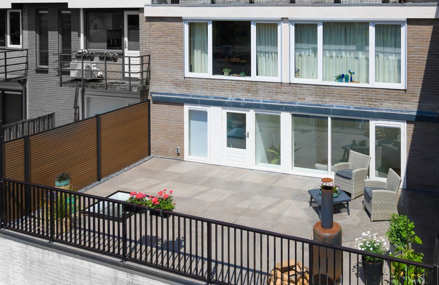 Foto 1 van van Weedestraat 229