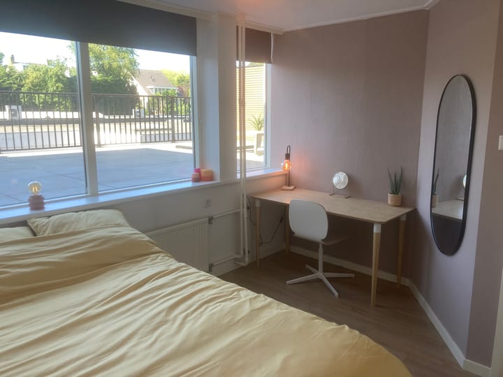 Foto 11 van van Weedestraat 229