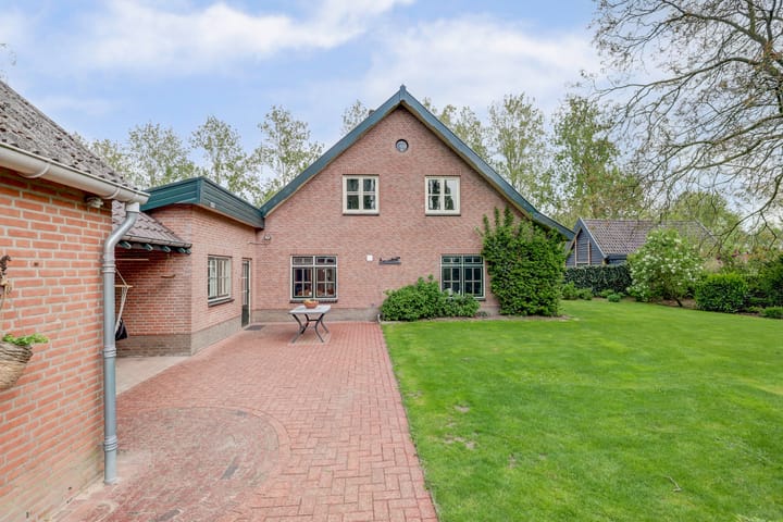 Photo 6 of Jonkerstraat 48