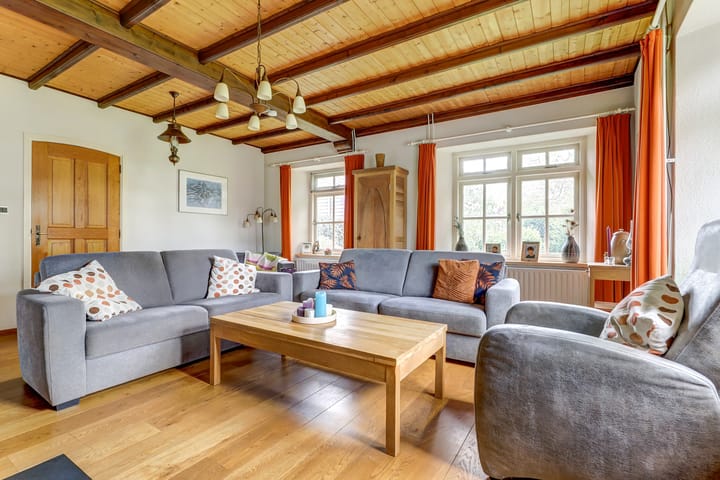 Photo 11 of Jonkerstraat 48