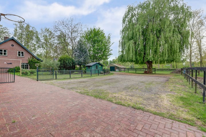 Photo 64 of Jonkerstraat 48