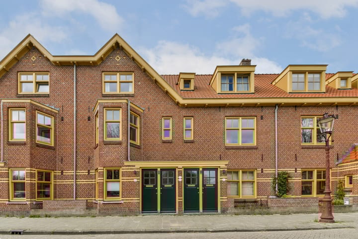 Photo 1 of Meidoornplein 9-B