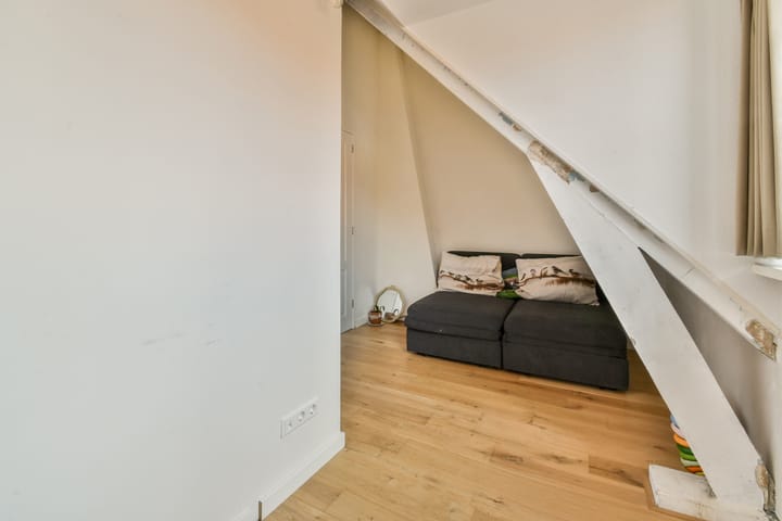 Photo 28 of Meidoornplein 9-B