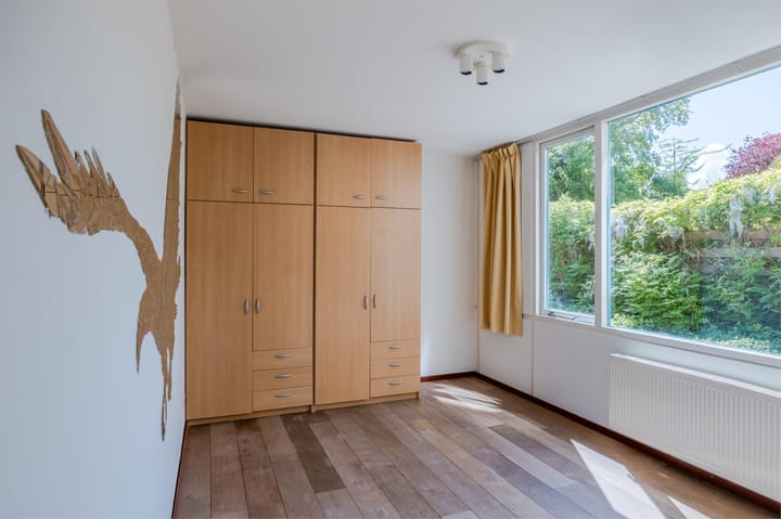 Foto 19 van Van Loghemstraat 24