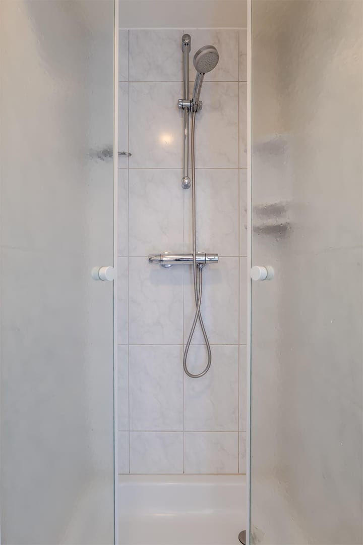 Foto 22 van Van Loghemstraat 24