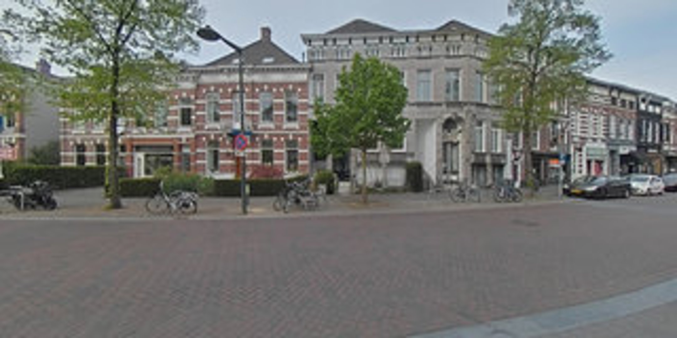 View 360° photos