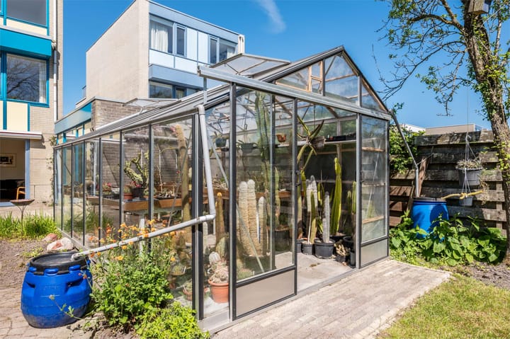 Foto 56 van Van Loghemstraat 24