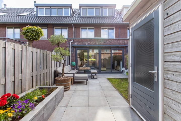 Foto 39 van Burt Bacharachstraat 119