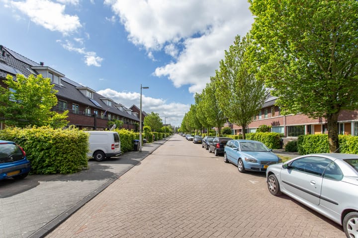 Foto 45 van Burt Bacharachstraat 119