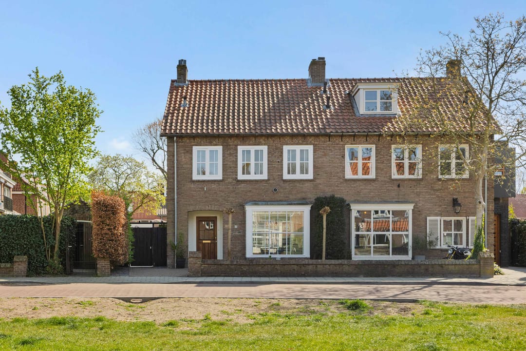 Foto 1 van Kamperfoeliestraat 13