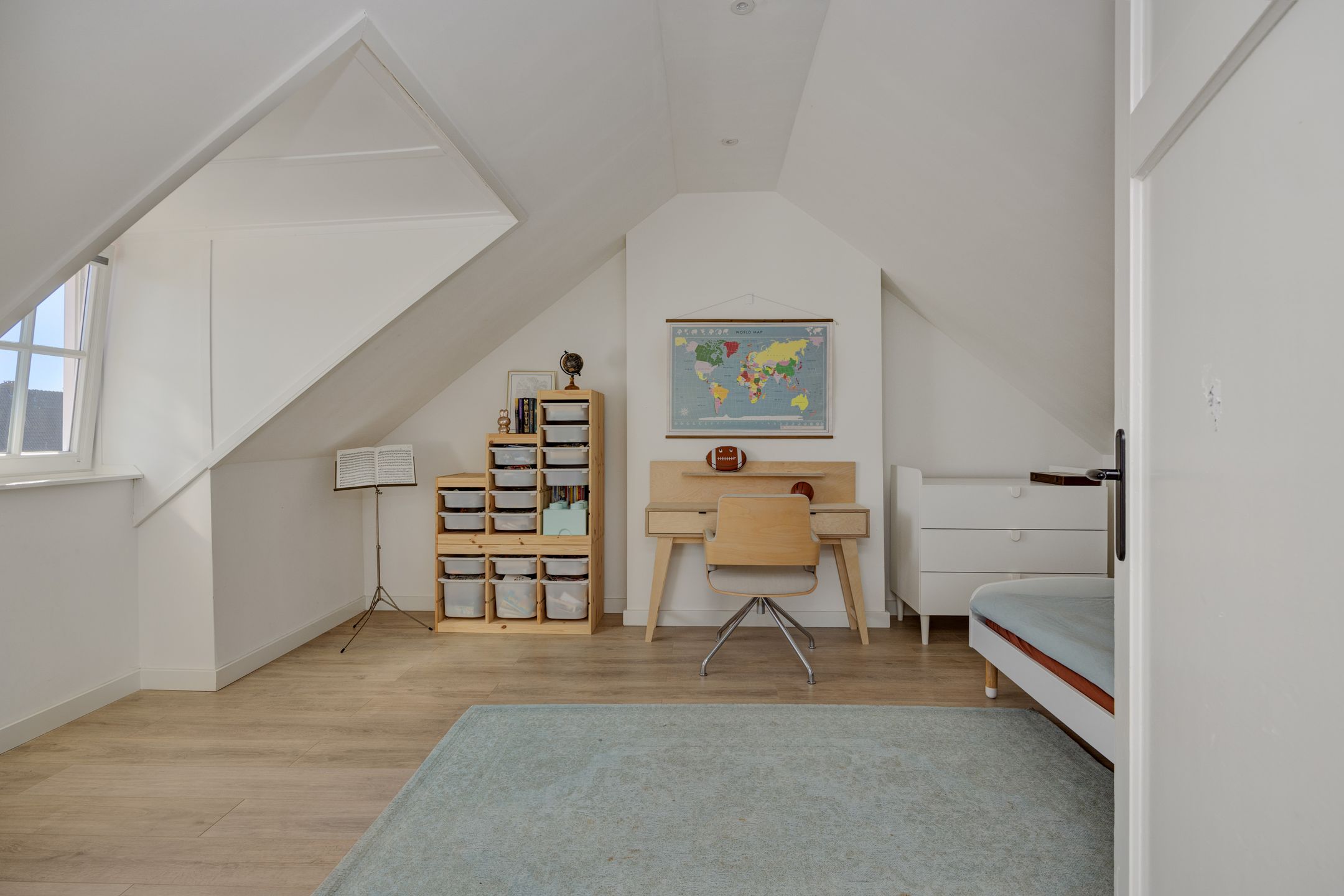 Foto 39 van Kamperfoeliestraat 13