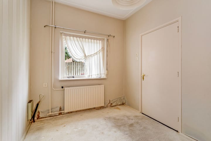 Photo 7 of Aalburgsestraat 6