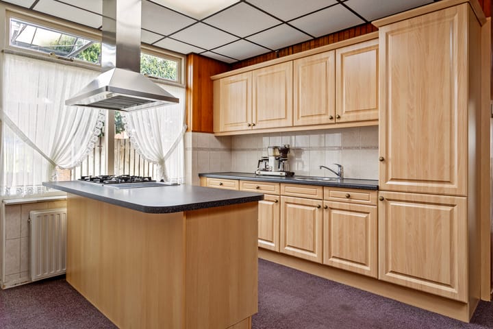 Photo 12 of Aalburgsestraat 6