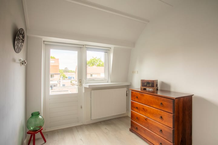 Foto 12 van Oosterstraat 94