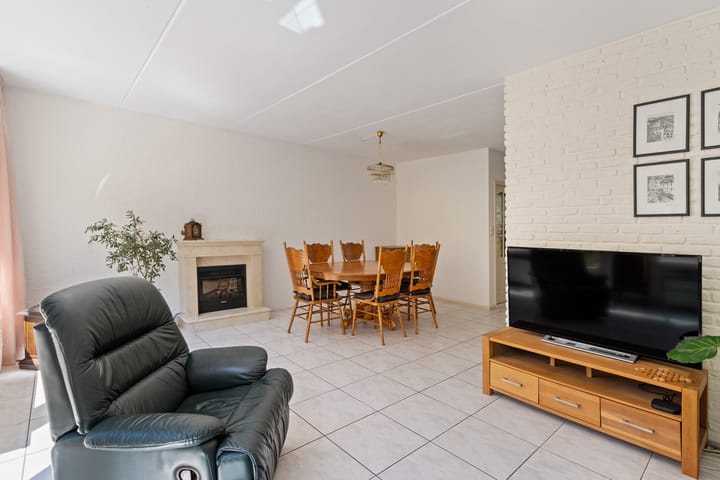 Foto 6 van Elsbes 32