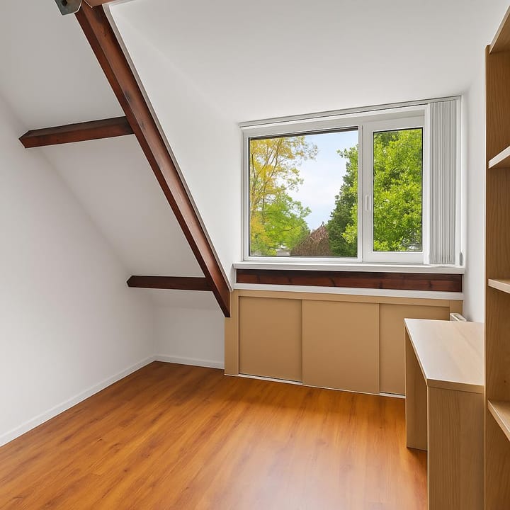 Foto 24 van Elsbes 32