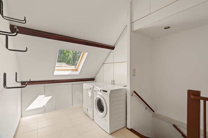 Foto 25 van Elsbes 32