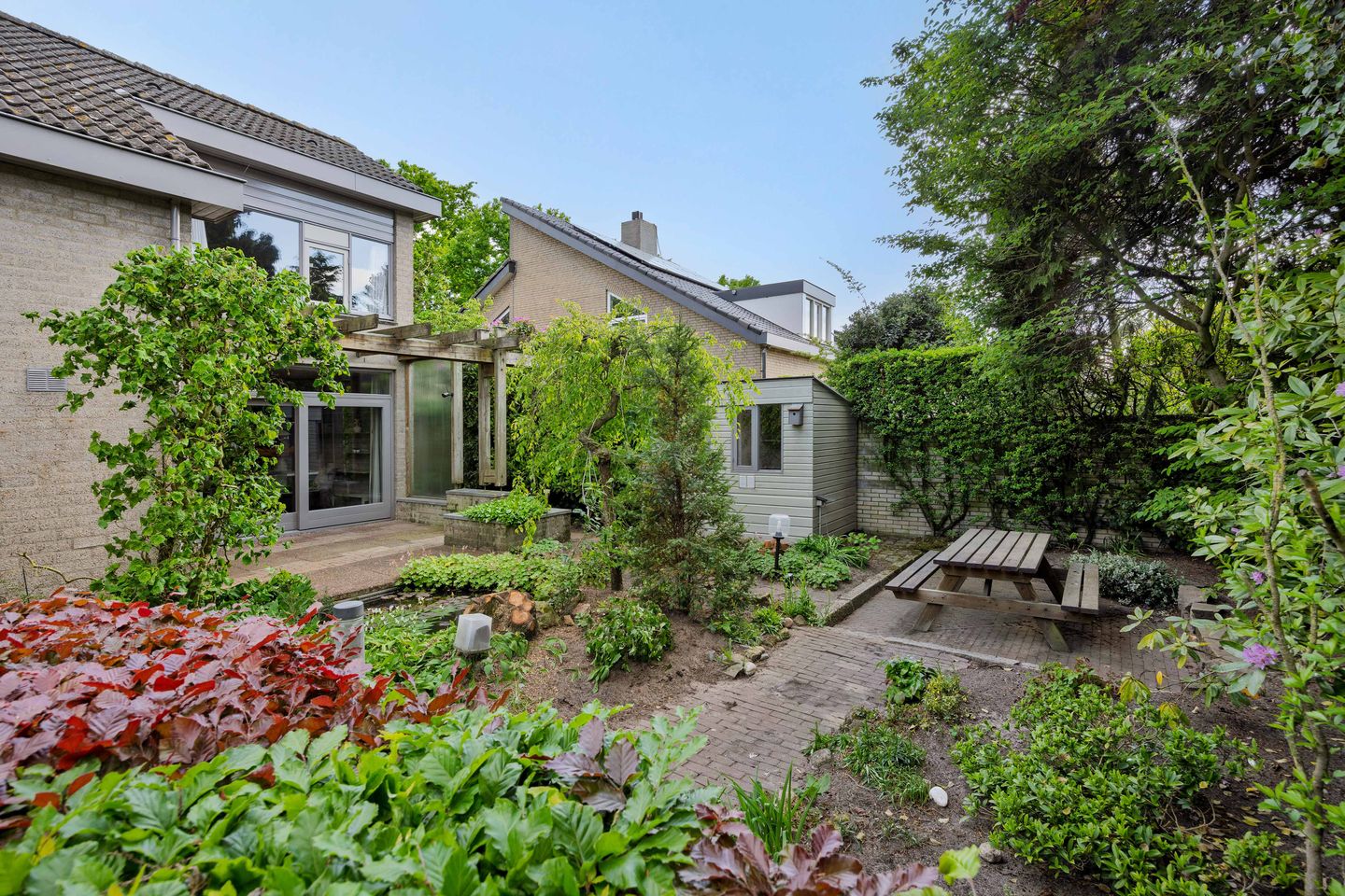 Photo 34 of Beekstraat 7