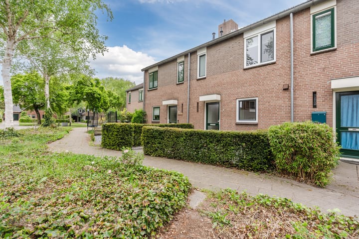 Foto 2 van Berkenlaan 5