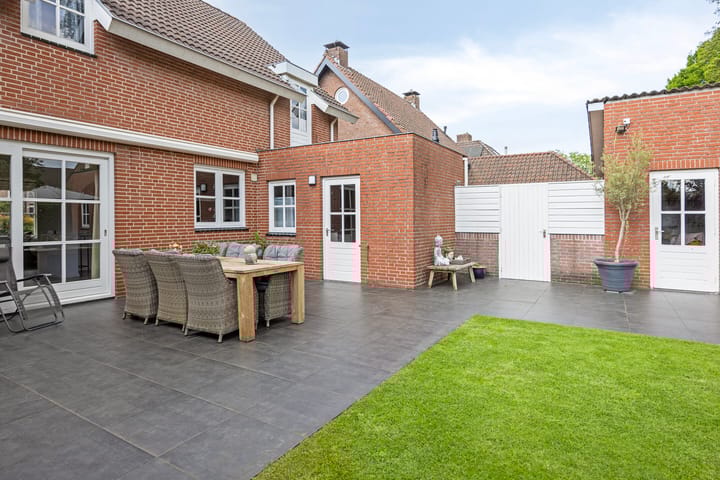 Foto 44 van Strausslaan 22