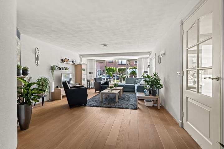 Foto 11 van Prins Bernhardstraat 49