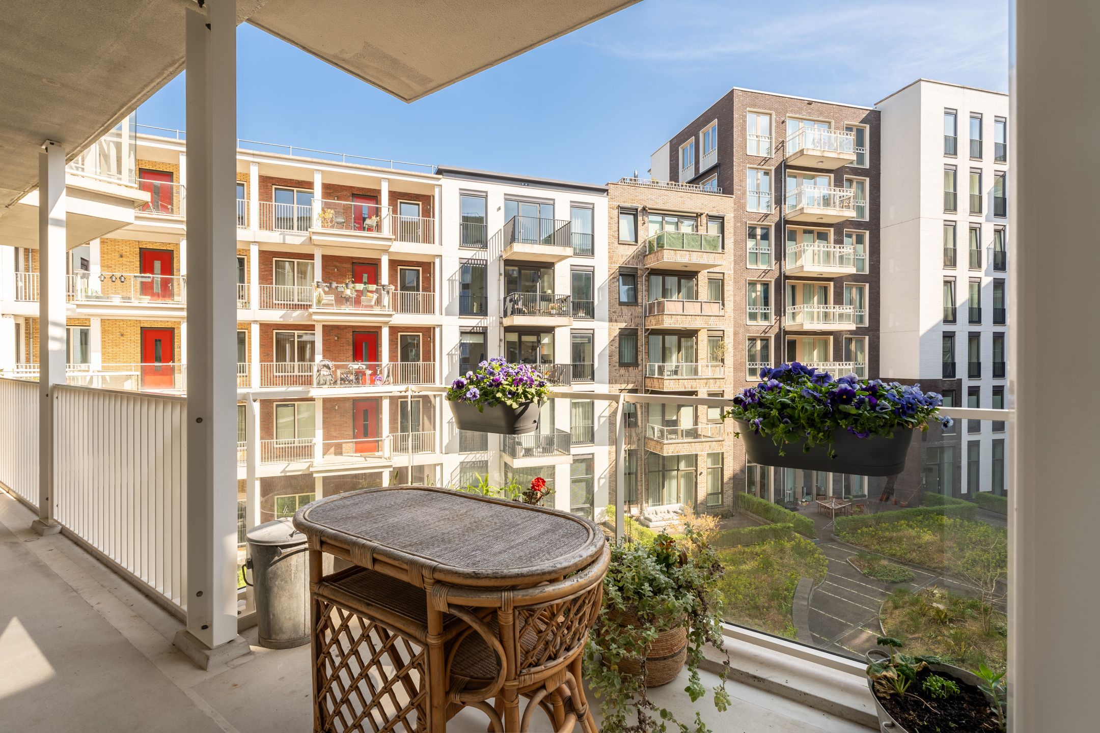 Foto 36 van Willem Dudokhof 125