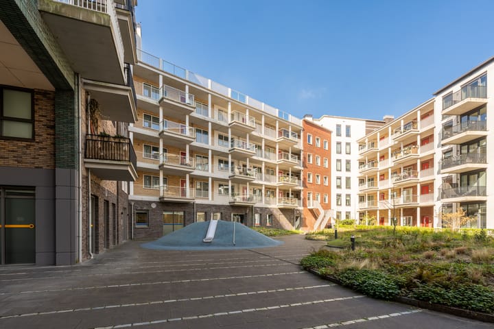 Foto 38 van Willem Dudokhof 125