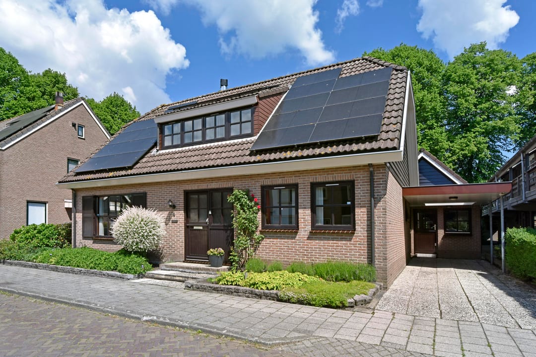 Photo 1 of Van der Leeplein 4
