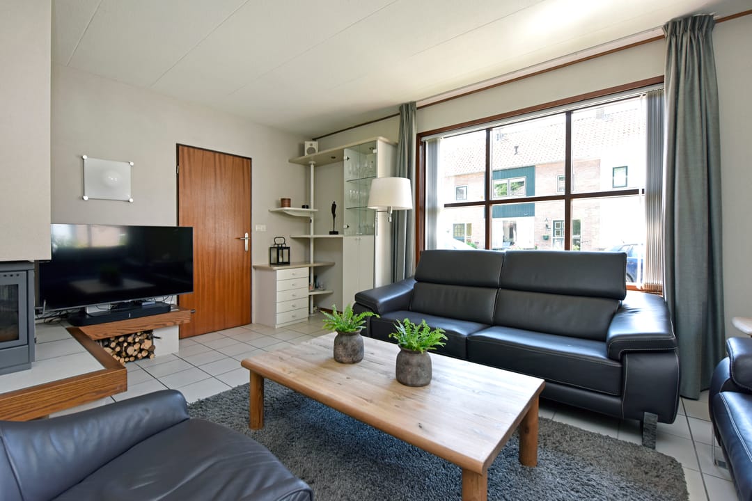 Photo 7 of Van der Leeplein 4