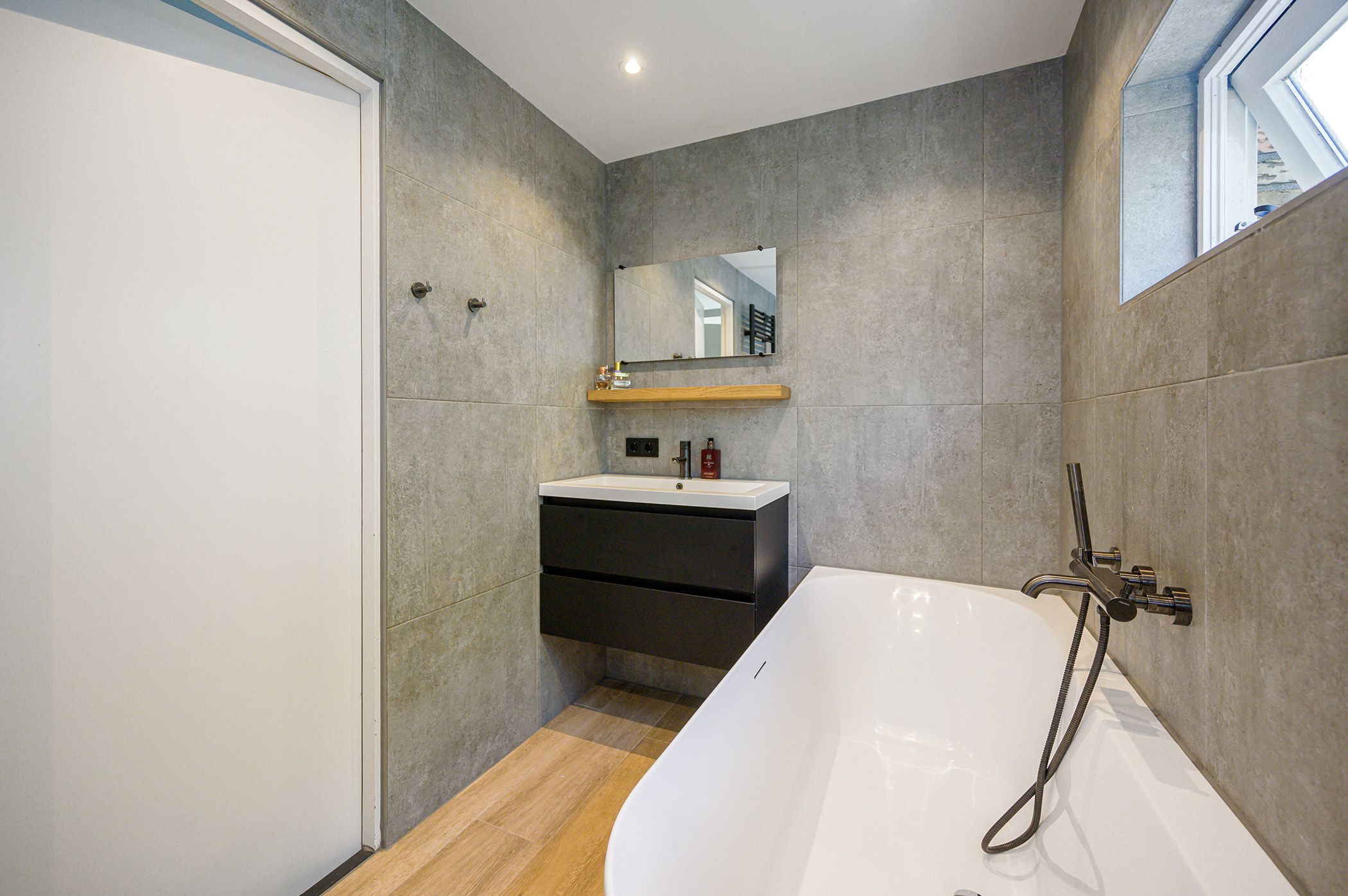 Foto 42 van Graaf Lodewijkstraat 51