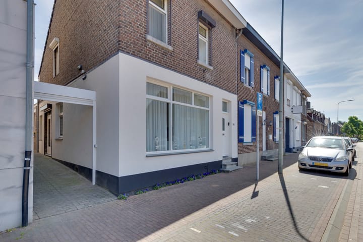 Photo 4 of Ambyerstraat Noord 94-A