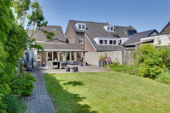 Photo 34 of Ambyerstraat Noord 94-A