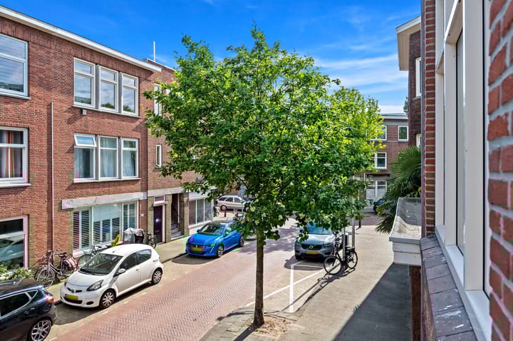 Foto 10 van Rhododendronstraat 147