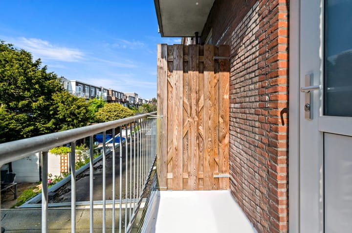 Foto 18 van Rhododendronstraat 147