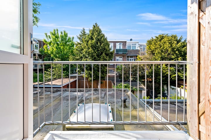 Foto 19 van Rhododendronstraat 147