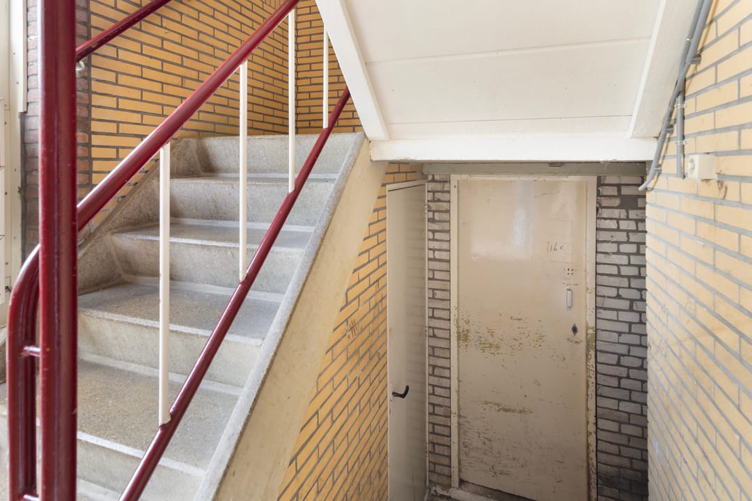 Foto 8 van Lijsterbesstraat 16-C