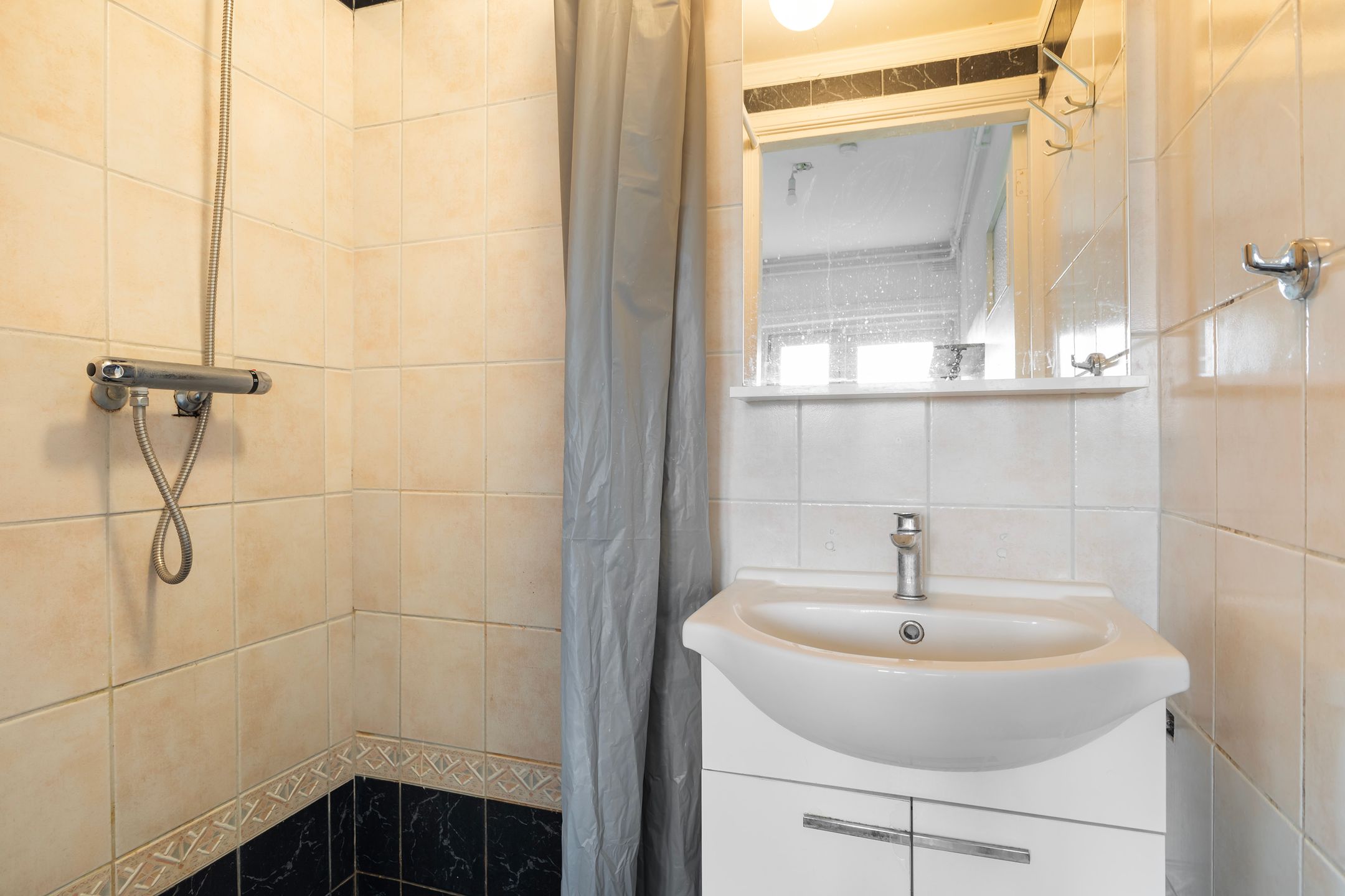 Foto 24 van Lijsterbesstraat 16-C