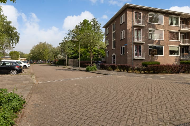 Foto 28 van Lijsterbesstraat 16-C