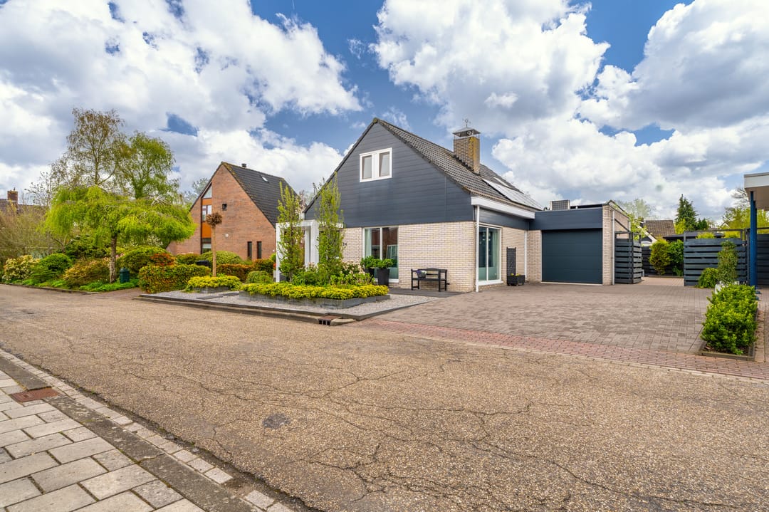 Foto 7 van Hoefsmederij 24