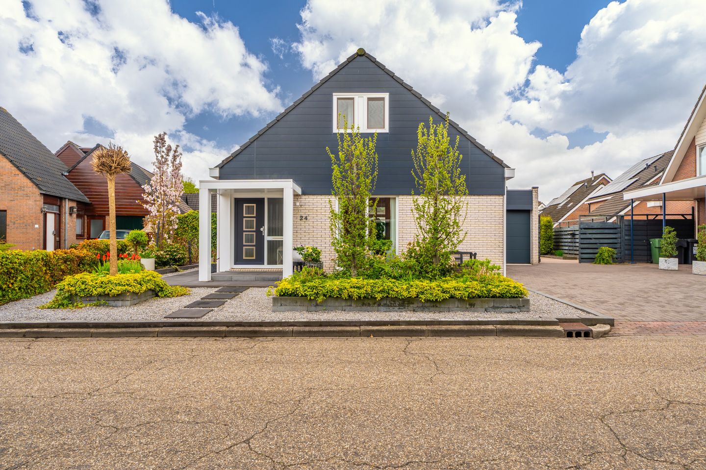 Foto 10 van Hoefsmederij 24