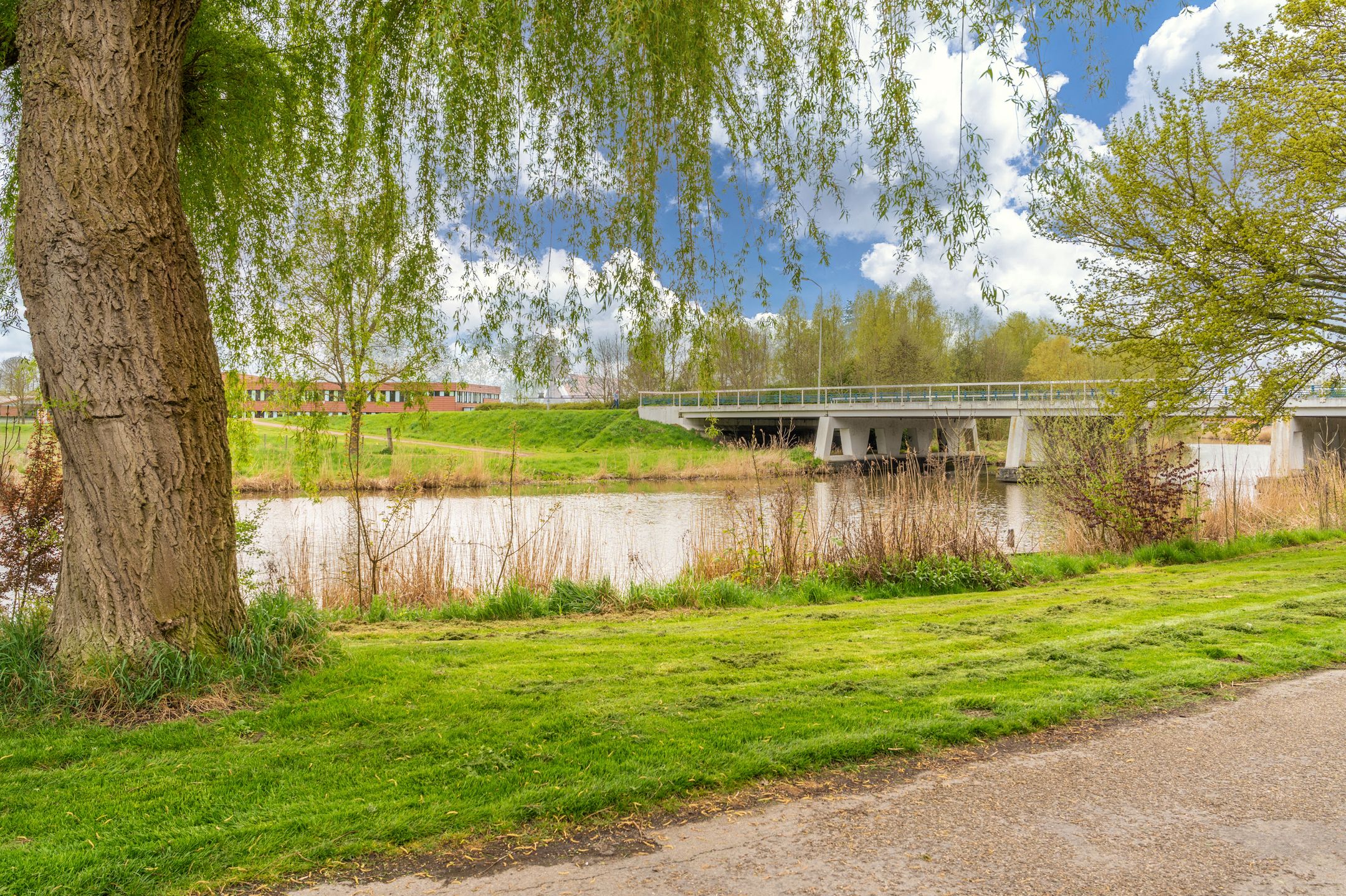 Foto 60 van Hoefsmederij 24