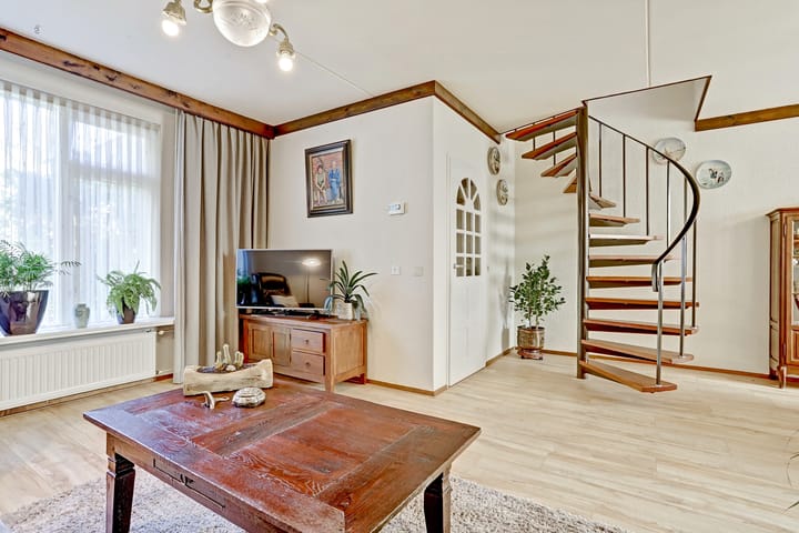 Foto 10 van De Voren 8