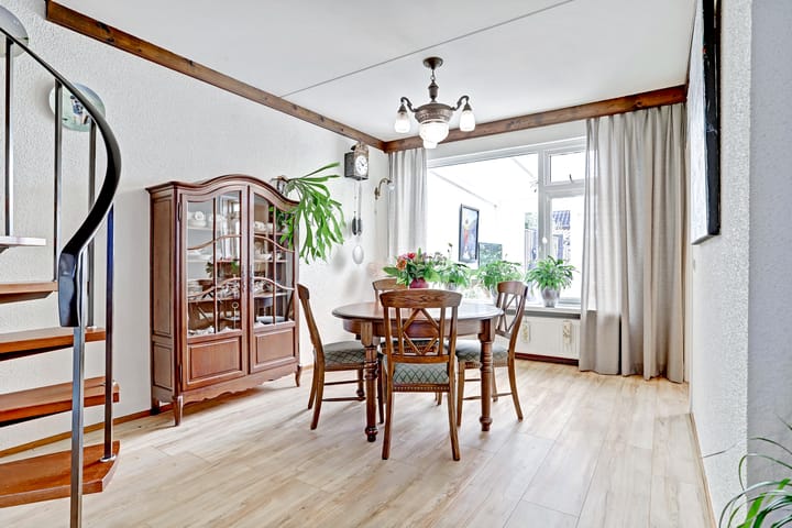 Foto 12 van De Voren 8