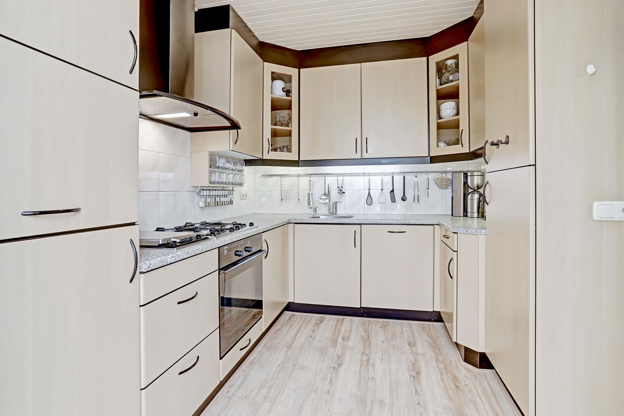 Foto 15 van De Voren 8