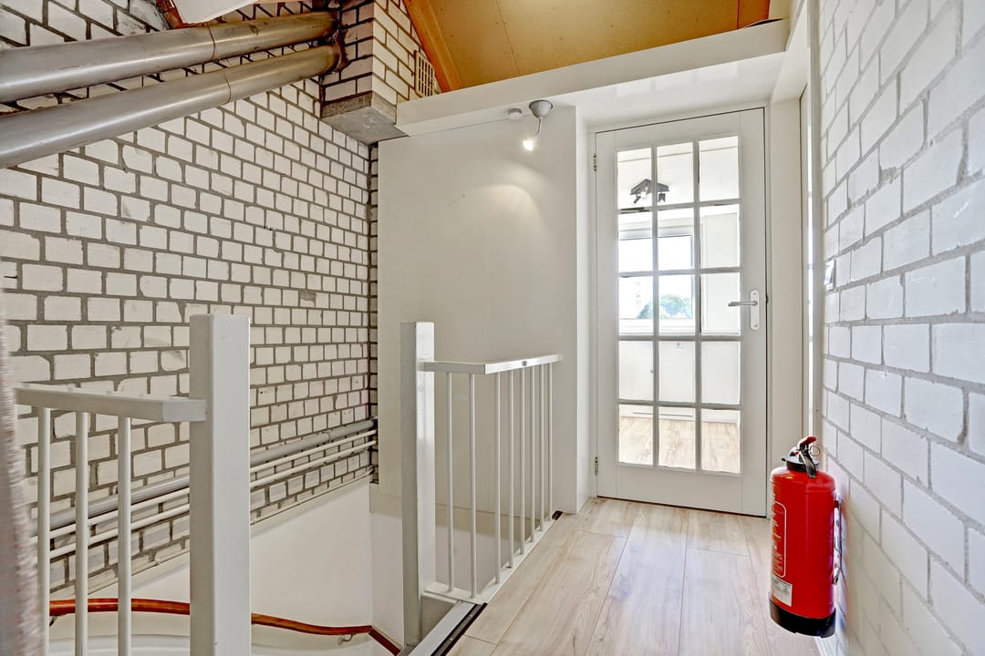 Foto 32 van De Voren 8