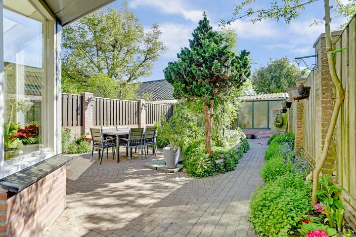 Foto 36 van De Voren 8